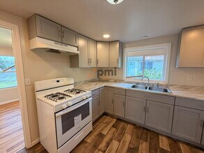 4816 Massachusetts St in Gary, IN - Building Photo - Building Photo