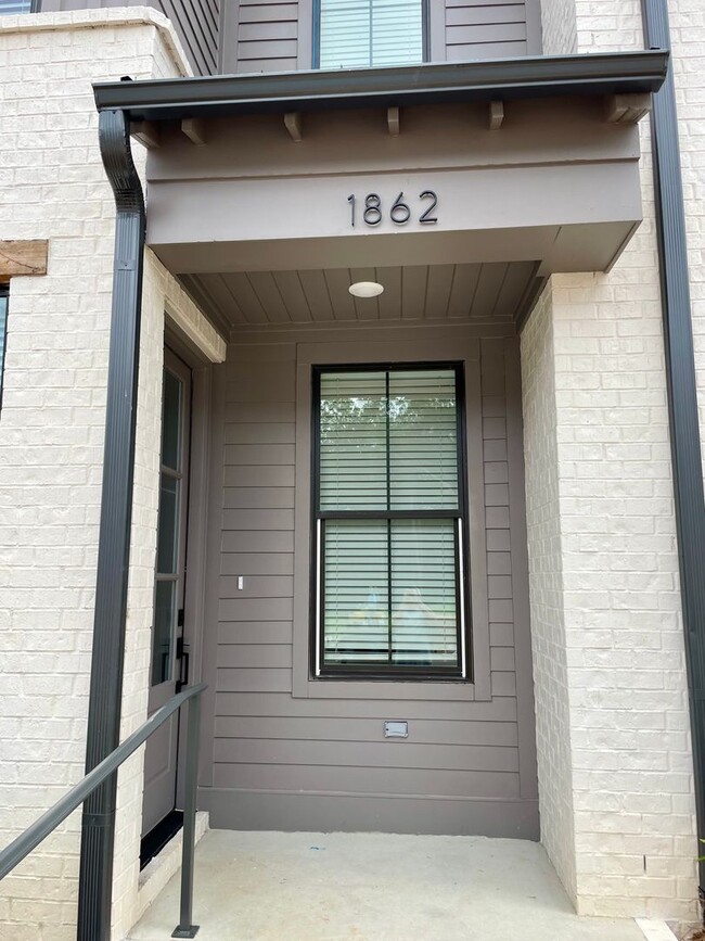 1862 Reserve Lp in Oxford, MS - Foto de edificio - Building Photo