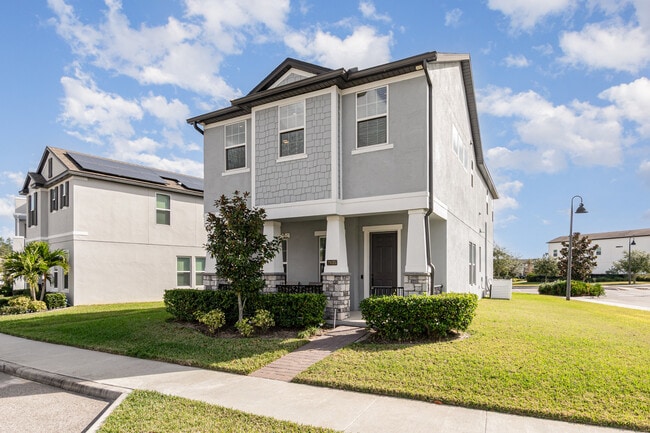 2135 Standing Rock Cir in Winter Garden, FL - Building Photo - Building Photo