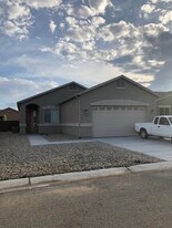 5788 N Elton Pl in Prescott Valley, AZ - Building Photo