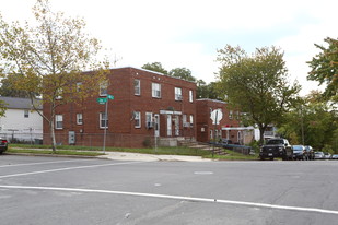 849-851 48th St NE in Washington, DC - Building Photo - Building Photo