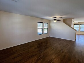 1567 N Kirby St in Gilbert, AZ - Foto de edificio - Building Photo