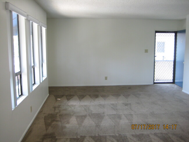 827 Grand Ave in Long Beach, CA - Building Photo - Building Photo