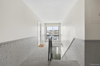 8188 24 Mile Rd, Unit 32 in Shelby Township, MI - Building Photo - Building Photo