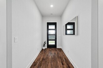 18502 Venture Dr in Leander, TX - Building Photo - Building Photo