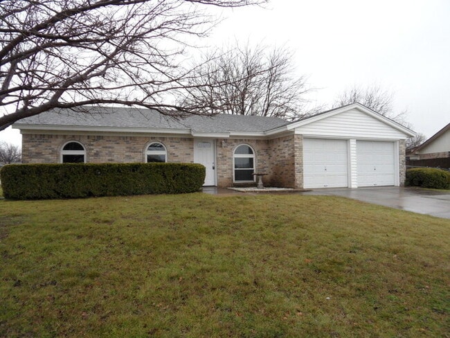 property at 10157 Peppertree Ln
