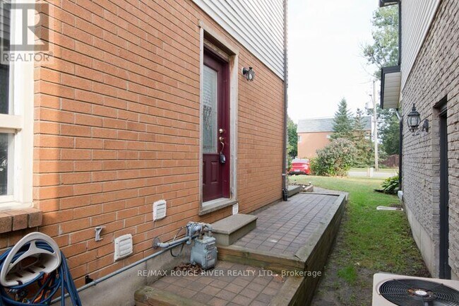 95b Concession St E in Bowmanville, ON - Building Photo - Building Photo