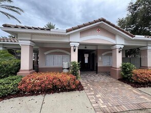 829 Lantern Way in Clearwater, FL - Building Photo - Building Photo