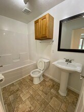 506 W Wall St in Kirksville, MO - Building Photo - Building Photo