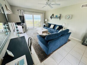 299 N Atlantic Ave in Cocoa Beach, FL - Building Photo - Building Photo