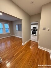 61 Capen St, Unit 1 in Boston, MA - Building Photo - Building Photo