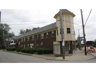 14718 Lake Shore Blvd in Cleveland, OH - Building Photo - Building Photo