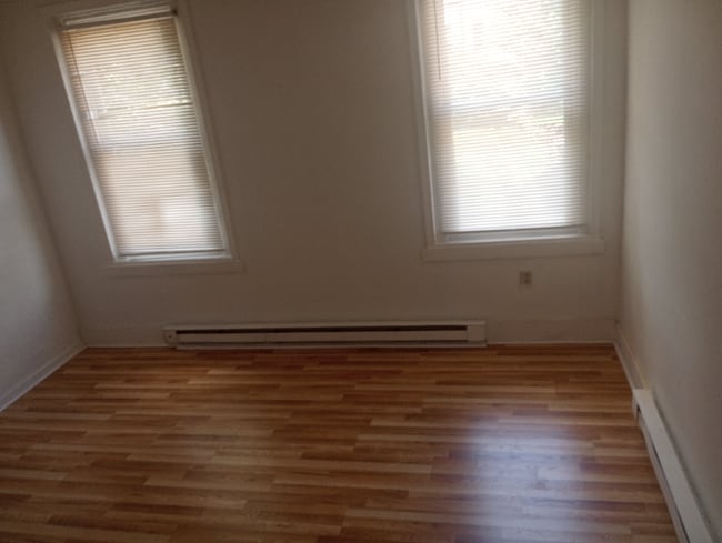 31xx W Euclid Ave in Philadelphia, PA - Building Photo - Building Photo
