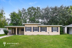 6316 Solandra Dr in Jacksonville, FL - Building Photo