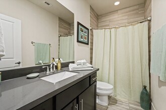 4027 Tulane St in Houston, TX - Building Photo - Building Photo