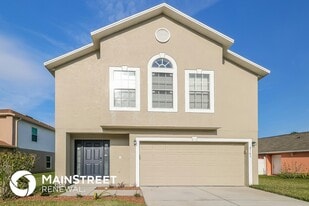 2103 Whispering Trails Blvd in Winter Haven, FL - Building Photo