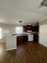 9477 Lansdowne Rd in Baton Rouge, LA - Building Photo - Building Photo