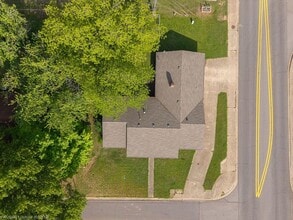 100 Meadow Pl in Clarksville, AR - Building Photo - Building Photo