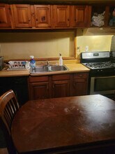 518 Tunbridge Rd in Baltimore, MD - Foto de edificio - Building Photo