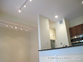 59 Fort Ave in Boston, MA - Building Photo - Building Photo