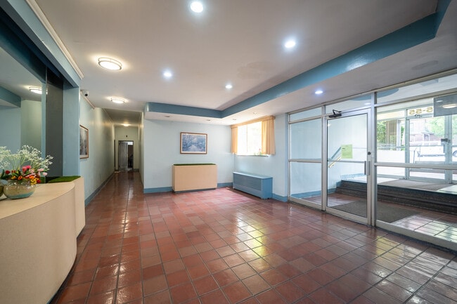 10555-105-62 62nd Dr in Queens, NY - Building Photo - Building Photo