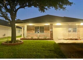 19331 Grand Colony Ct in Katy, TX - Building Photo