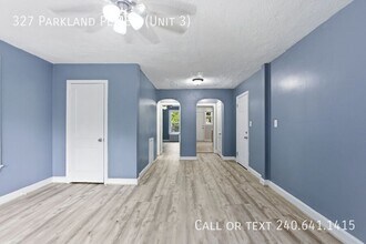 327 Parkland Pl SE in Washington, DC - Building Photo - Building Photo