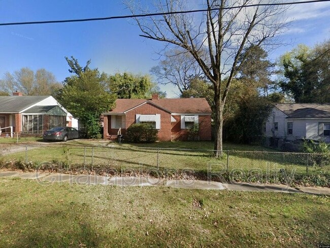 property at 2750 Mimosa St