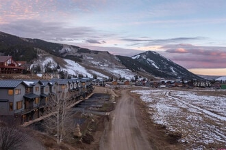 56 Blackstock Dr in Crested Butte, CO - Building Photo - Building Photo