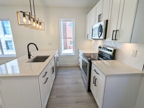 3015 W Oxford St, Unit 1 in Philadelphia, PA - Building Photo - Building Photo