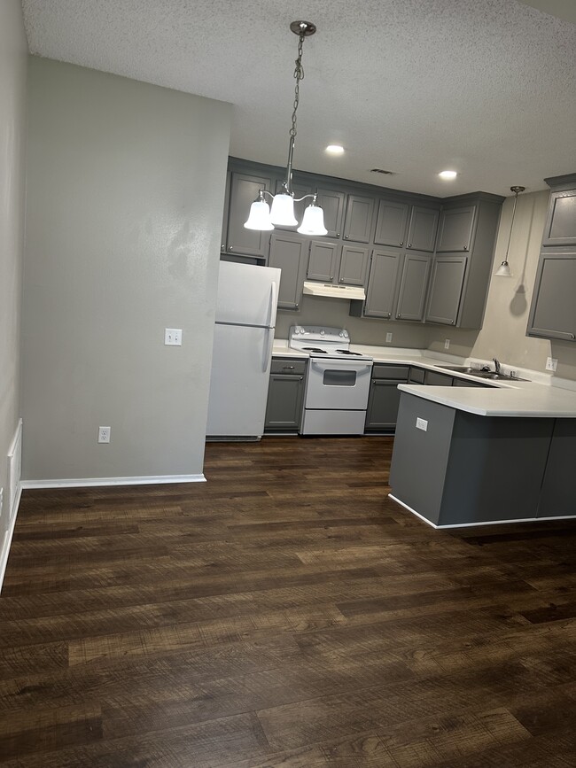 property at 1340 Fredonia St