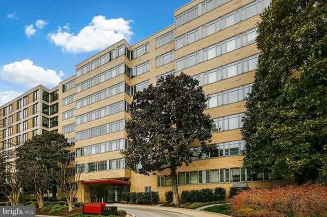property at 1711 Massachusetts Ave NW