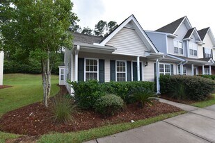 192 Sonata Cir in Pooler, GA - Building Photo