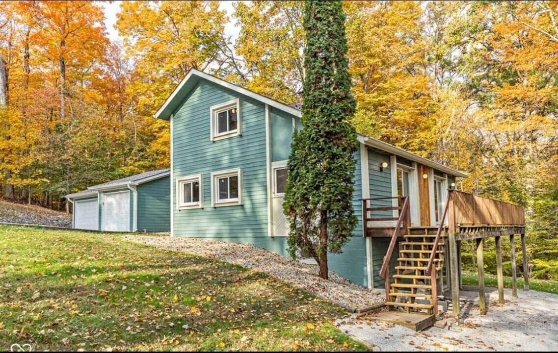 3764 Glenwood Dr in Martinsville, IN - Building Photo