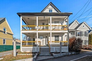 26 Reservoir Ave in Manchester, NH - Building Photo