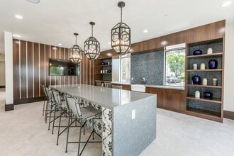 Cortland Portofino Place in West Palm Beach, FL - Building Photo - Building Photo