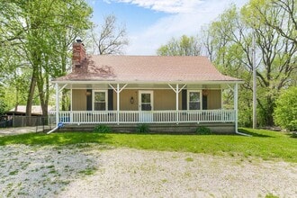 Stylish Independence Home by Glendale Park in Independence, MO - Building Photo - Building Photo