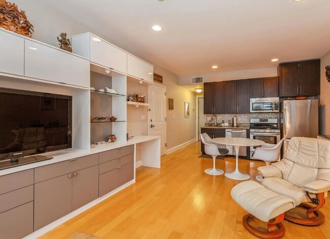 property at 160 Commonwealth Ave