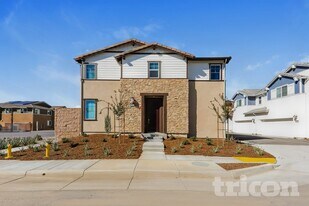 28166 Dwight Dr in Menifee, CA - Building Photo