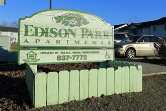 Edison Park Apartments in Sunnyside, WA - Foto de edificio - Building Photo