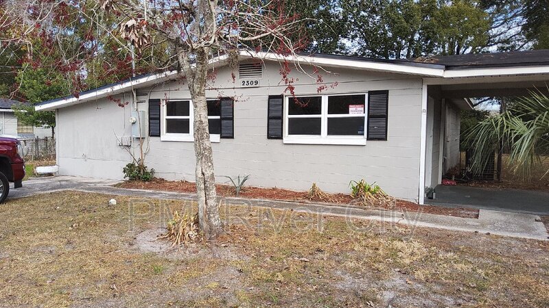 2309 Lane Ave S in Jacksonville, FL - Building Photo