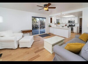 60642 Devon Cir in Bend, OR - Building Photo - Building Photo