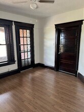 315 9th St NE, Unit 4 in Canton, OH - Foto de edificio - Building Photo