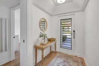 334 Brackenwood Cir in Palm Beach Gardens, FL - Building Photo - Building Photo