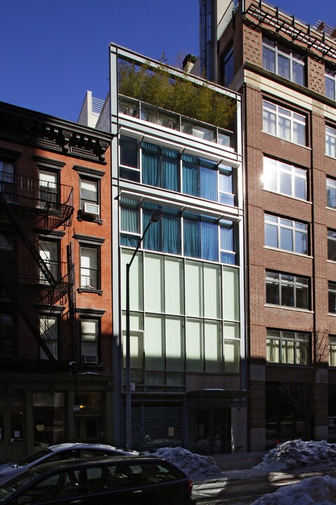 144 Reade St in New York, NY - Building Photo