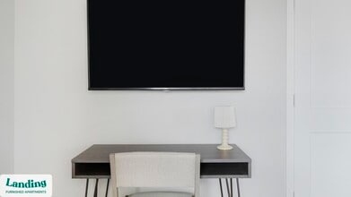 231 New Shackle Island Rd, Unit D30 in Hendersonville, TN - Foto de edificio - Building Photo