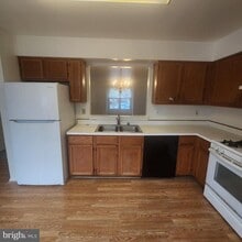 7261 St Lucia Ct in Manassas, VA - Building Photo - Building Photo