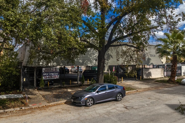 Sul Ross Apartments in Houston, TX - Foto de edificio - Building Photo