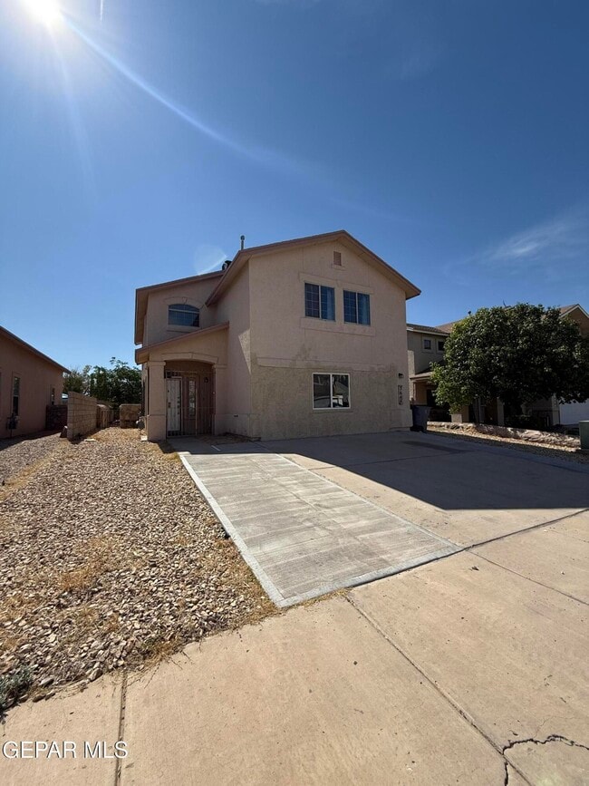3644 Tierra Bahia Dr in El Paso, TX - Building Photo - Building Photo