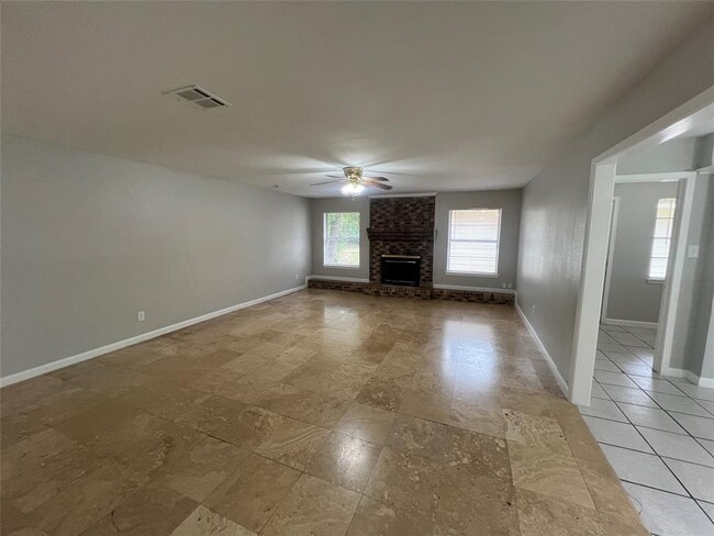 2402 Fawnwood Ln in Spring, TX - Building Photo - Building Photo